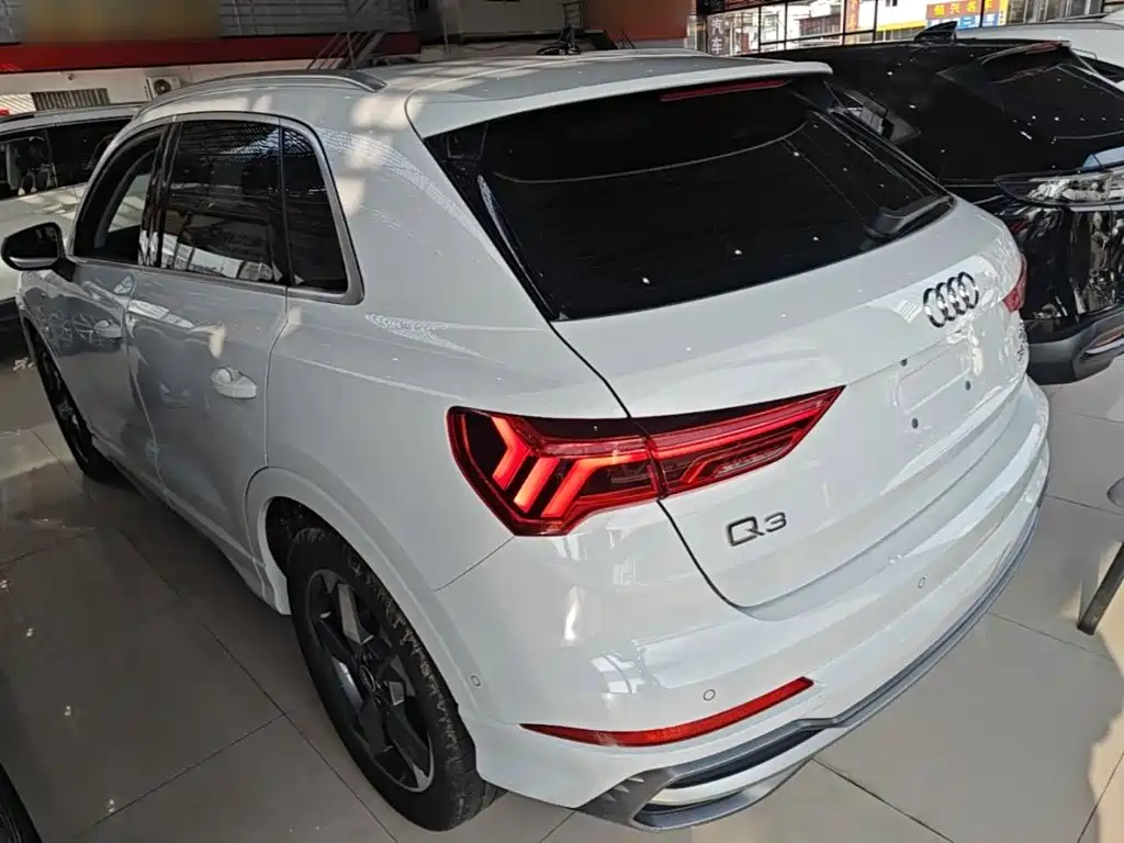 Audi Q3 — фото 5
