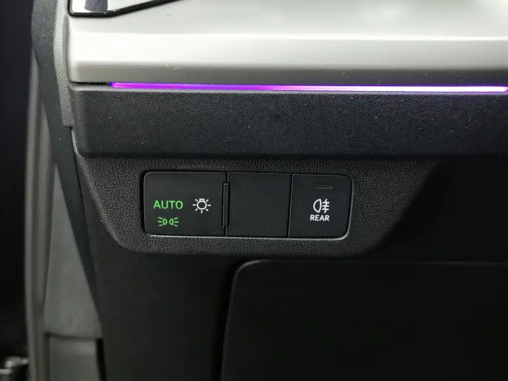 Audi Q4 e-tron — фото 21
