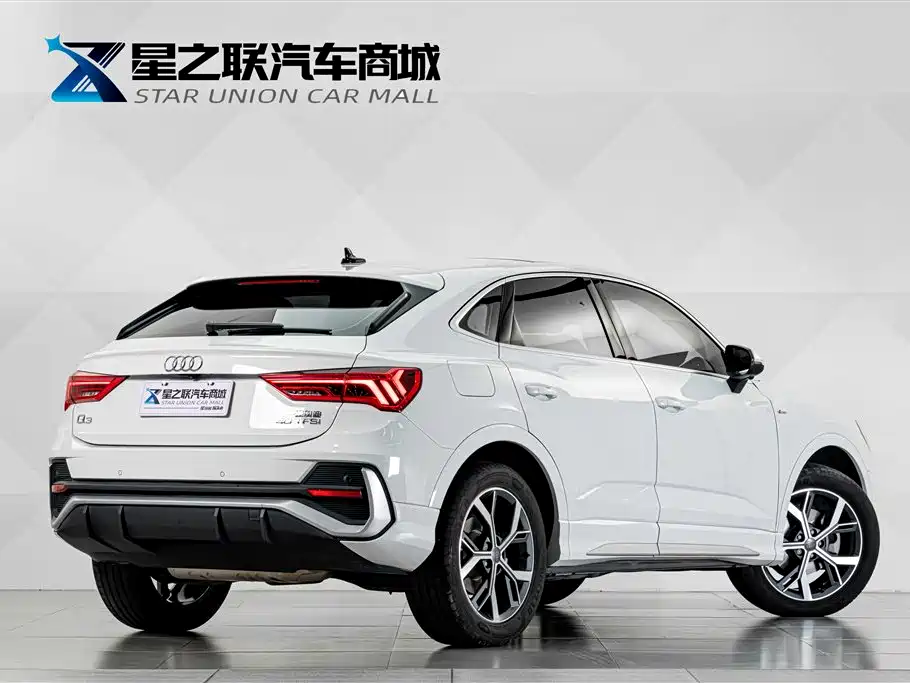 Audi Q3 Sportback — фото 6