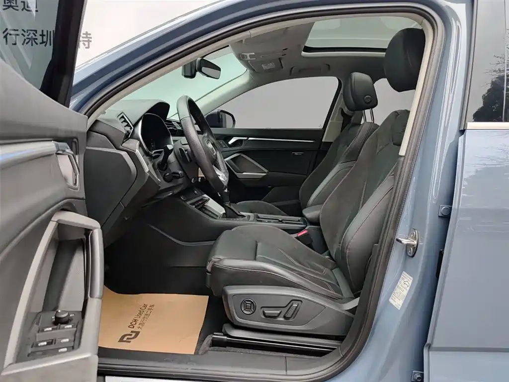 Audi Q3 Sportback — фото 13