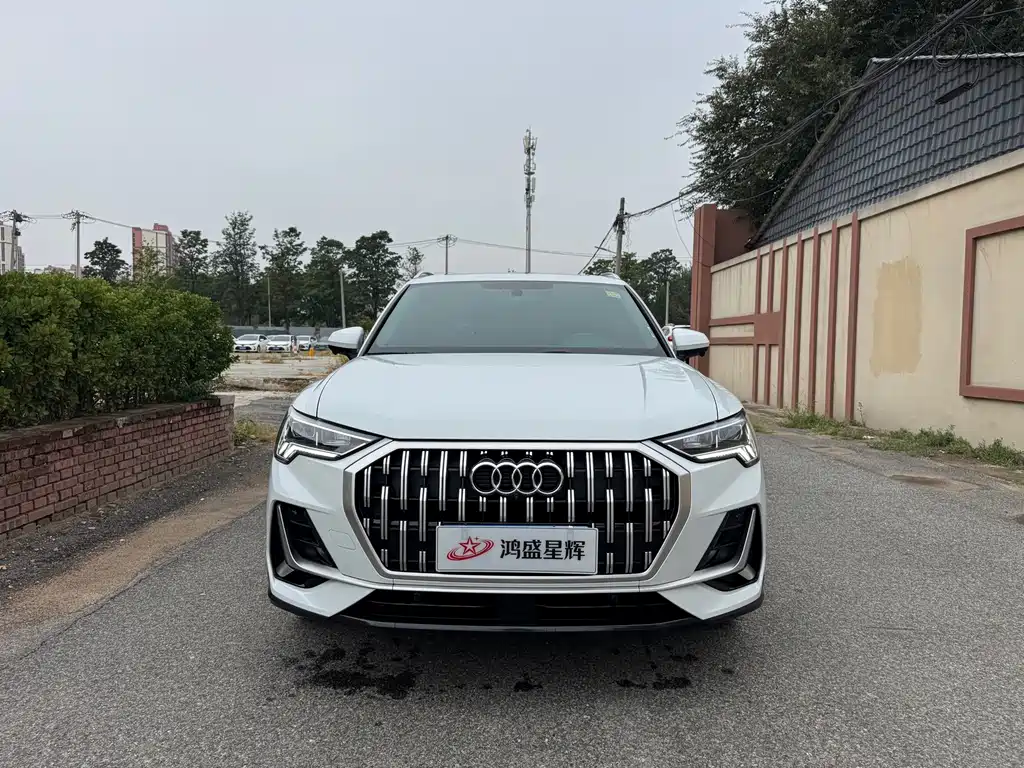 Audi Q3 — фото 2