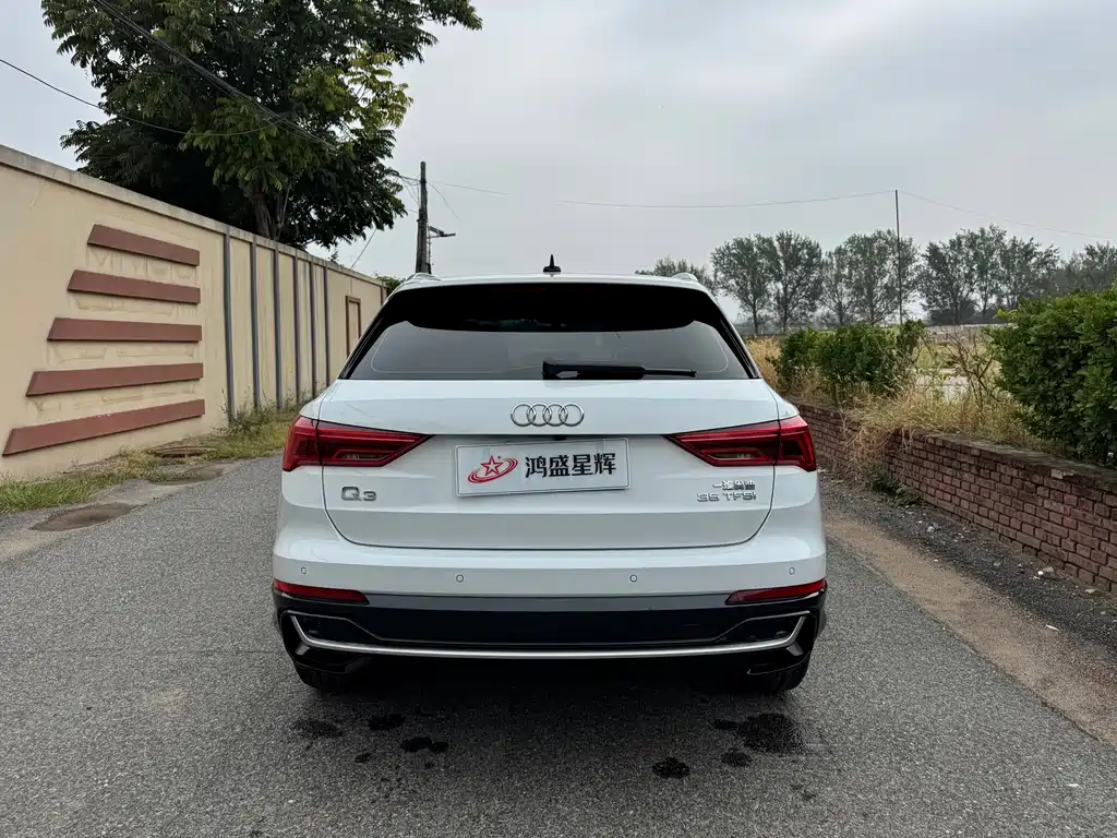 Audi Q3 — фото 5