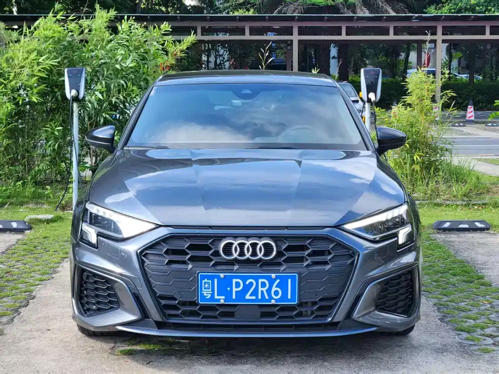 Audi A3 — фото 2