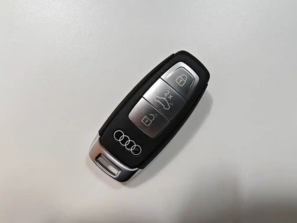 Audi A3 — фото 11
