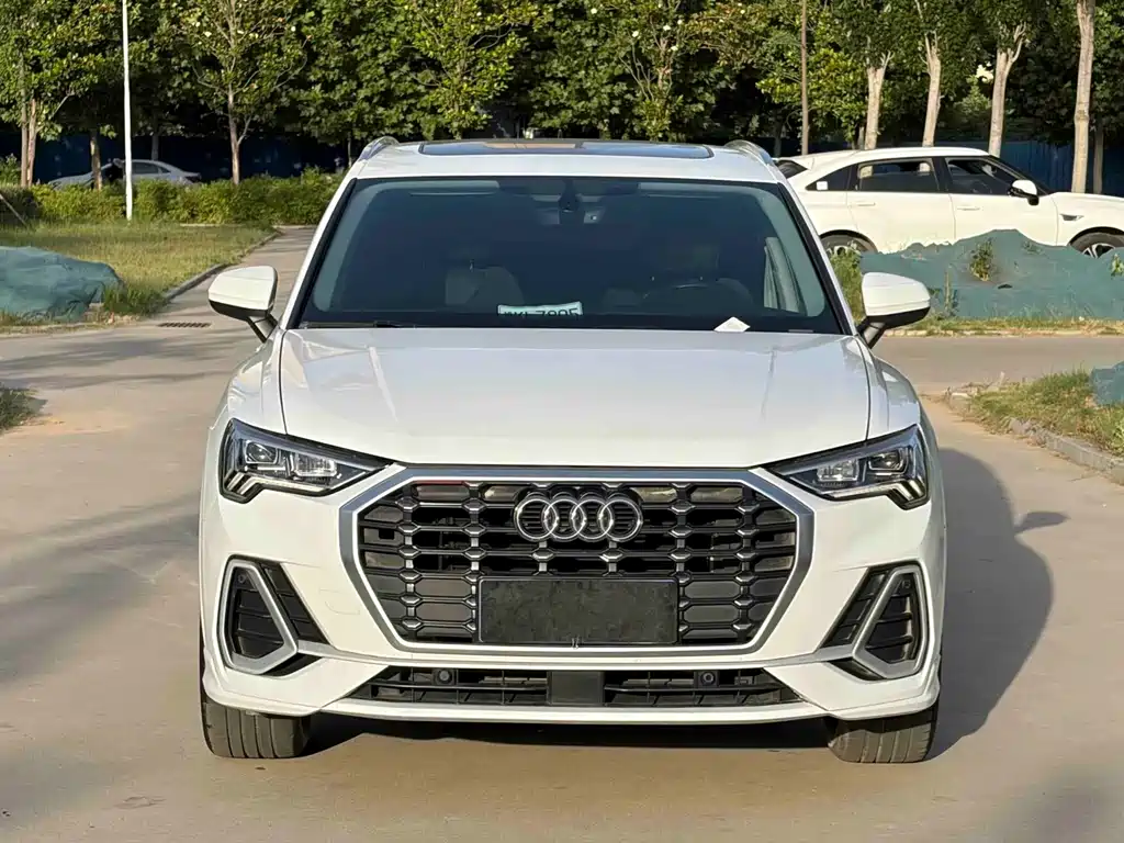 Audi Q3 — фото 2