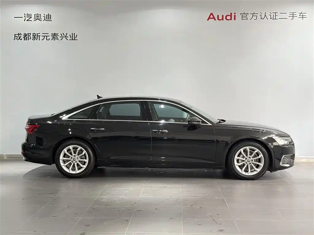 Audi A6L — фото 3