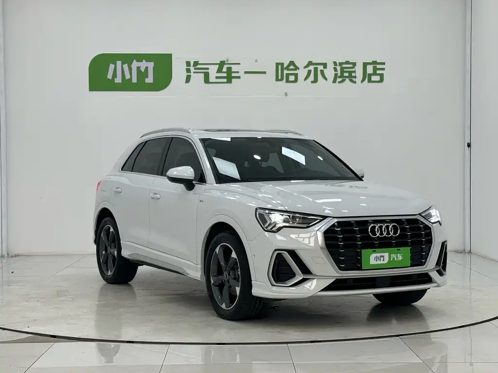 Audi Q3 — фото 3