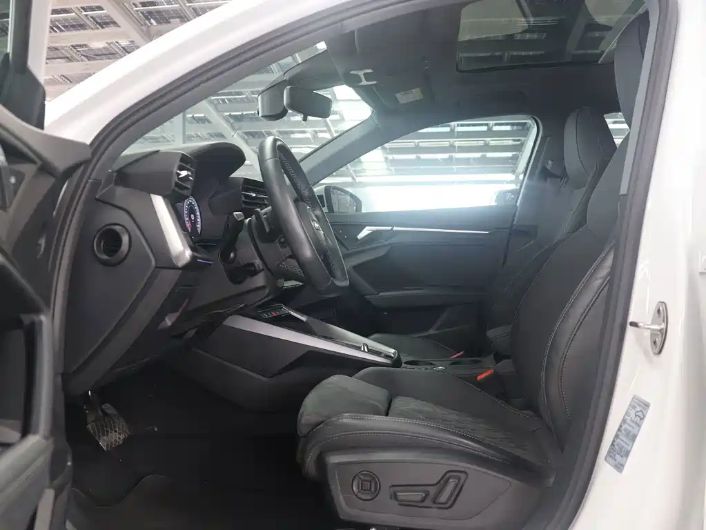 Audi A3 — фото 10