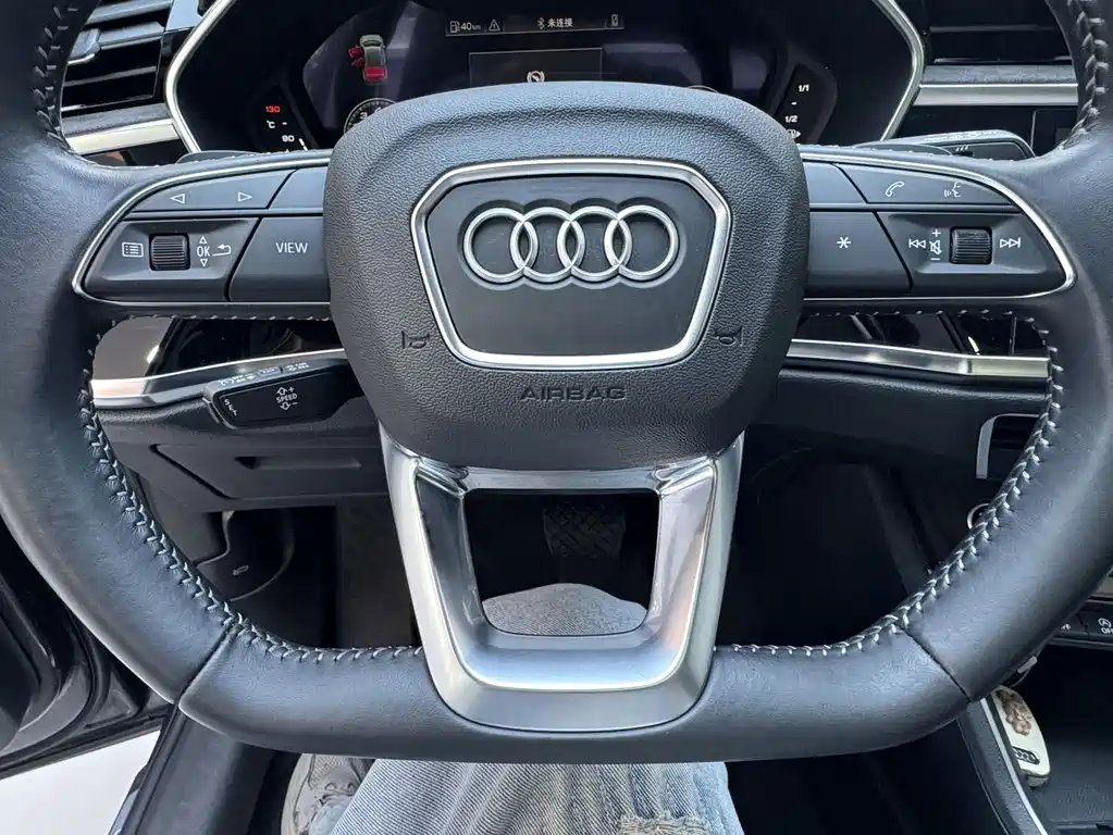 Audi Q3 — фото 23