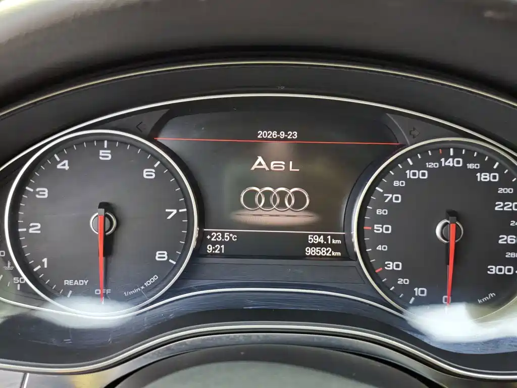 Audi A6L — фото 3