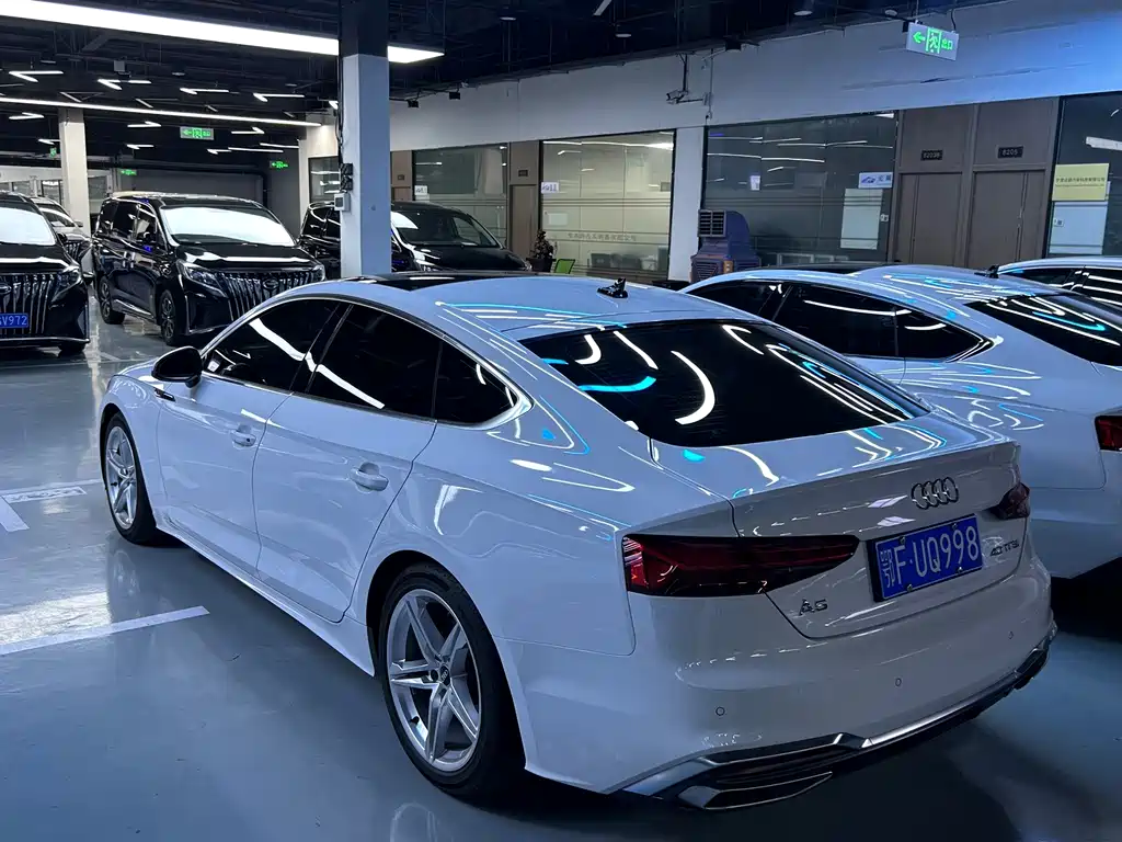 Audi A5 (Import) — фото 9