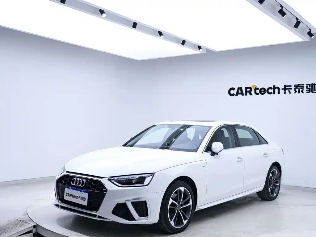 Audi A4L — фото 5
