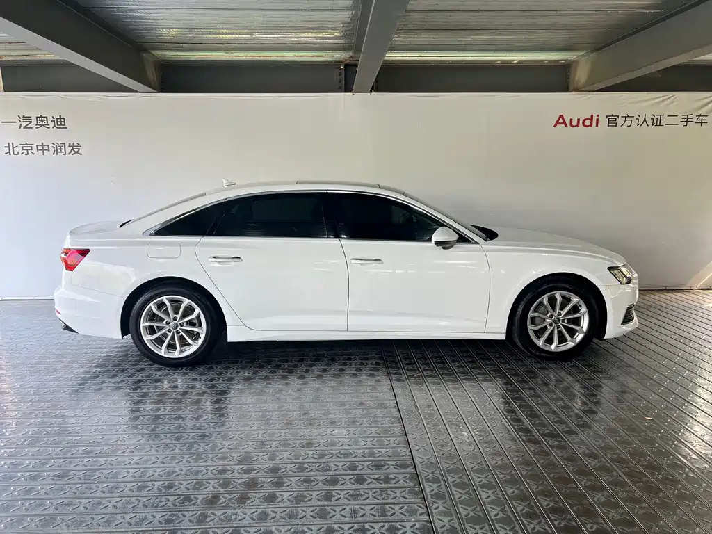 Audi A6L — фото 3