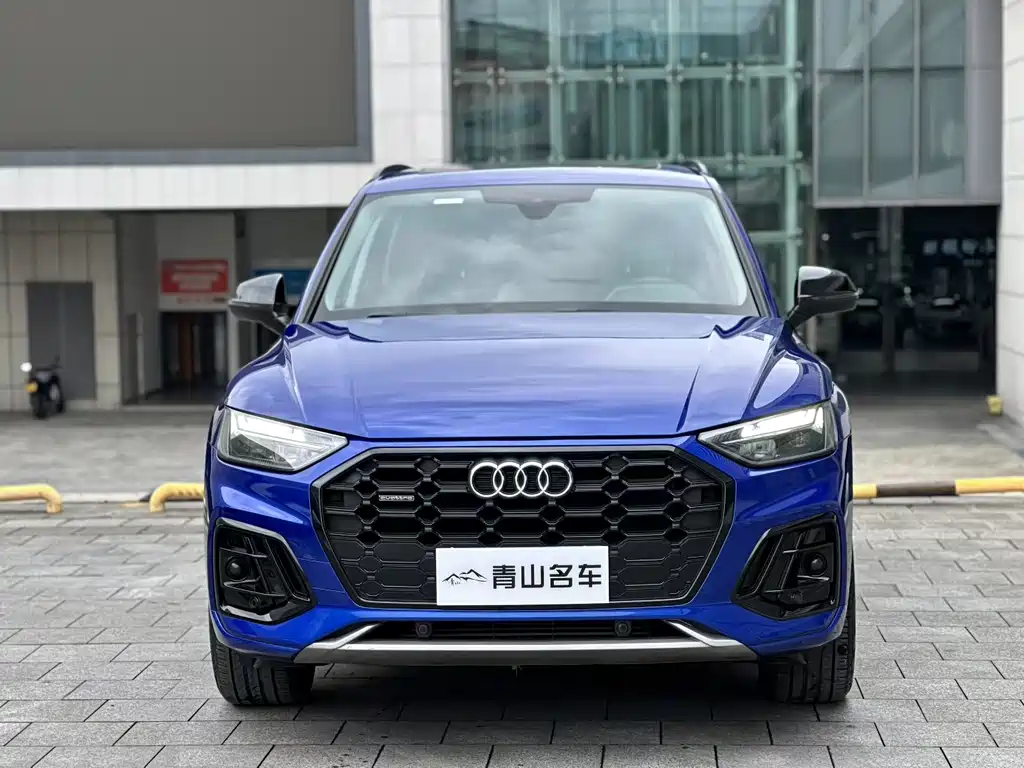 Audi Q5L — фото 2