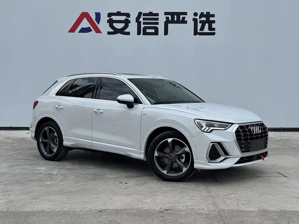 Audi Q3 — фото 3