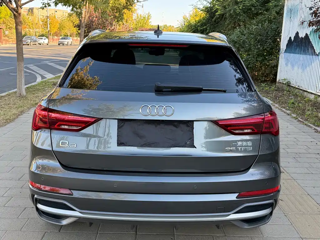 Audi Q3 — фото 5