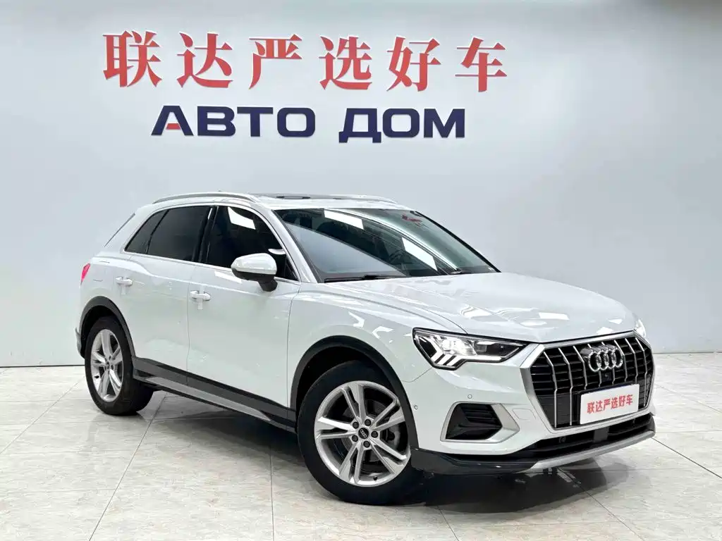Audi Q3 — фото 3
