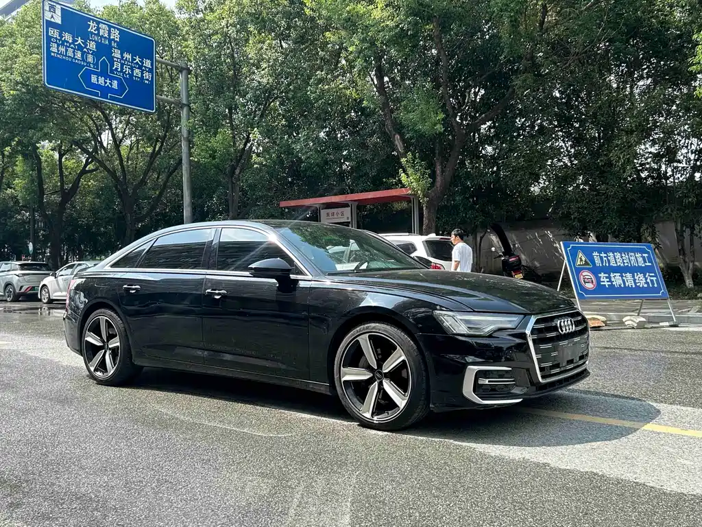 Audi A6L — фото 3