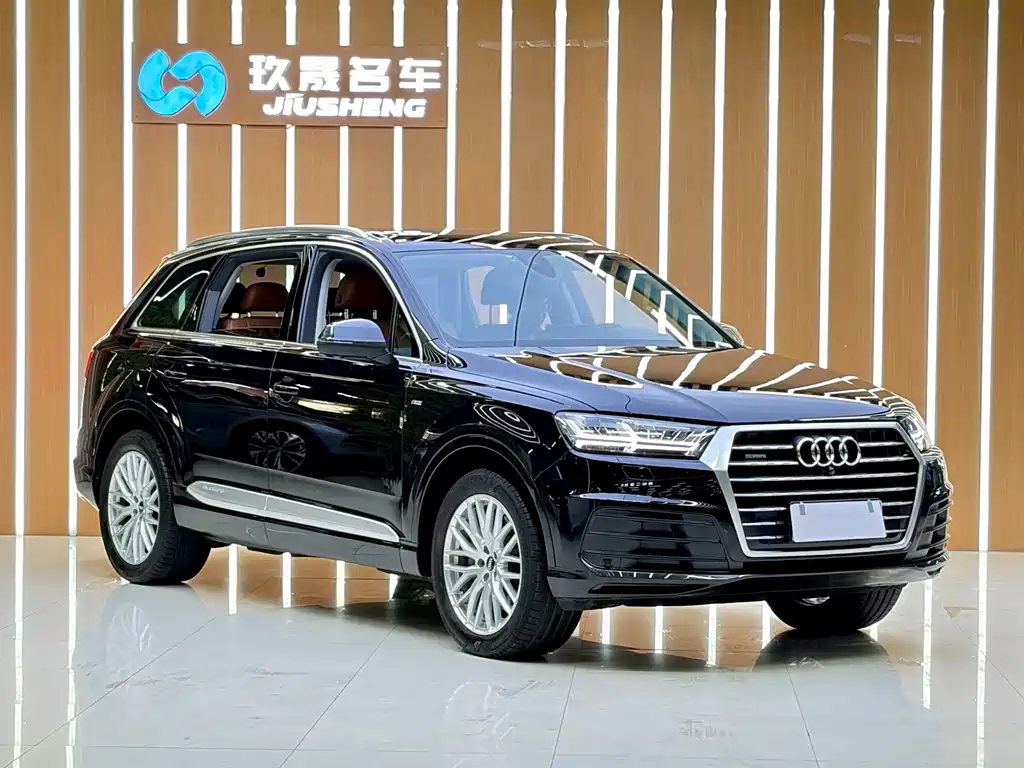 Audi Q7 — фото 3