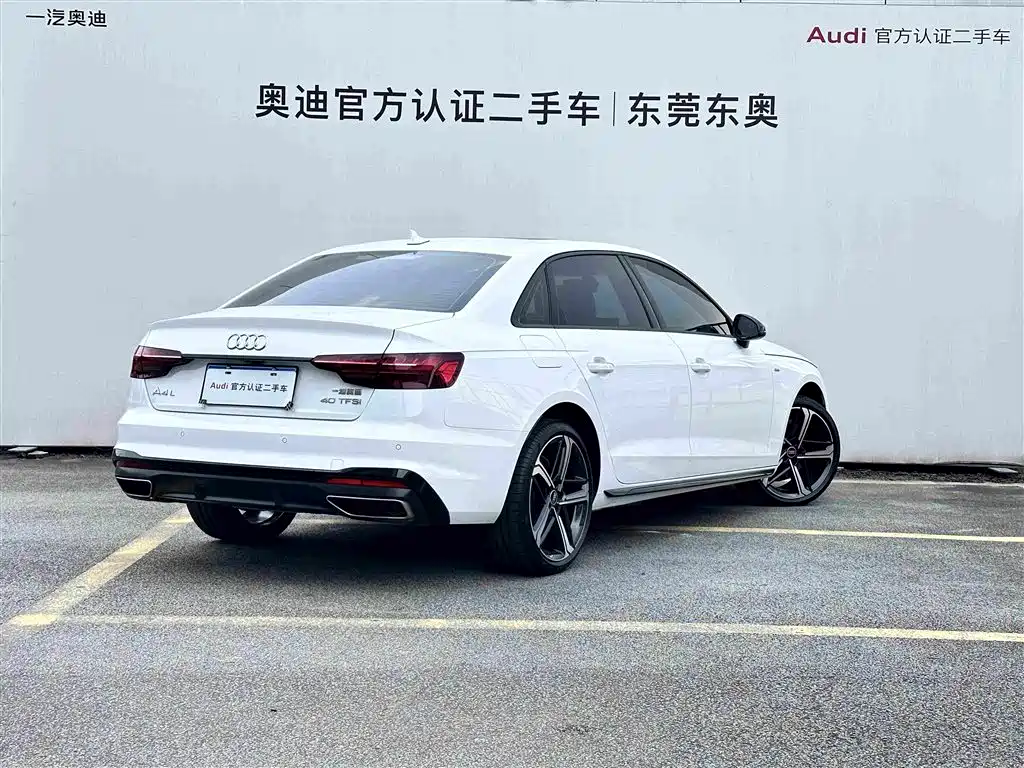 Audi A4L — фото 4