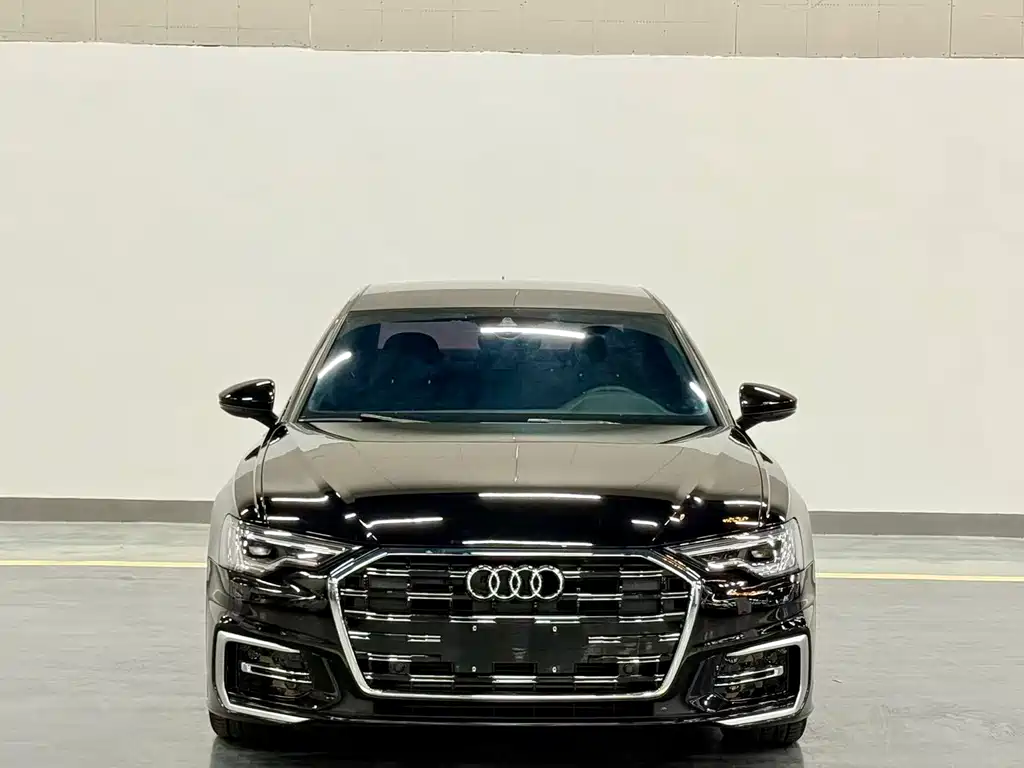 Audi A6L — фото 2