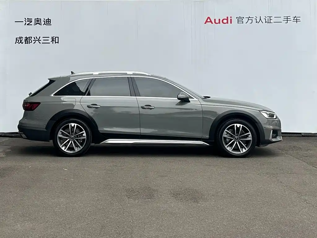 Audi A4 (Import) — фото 3