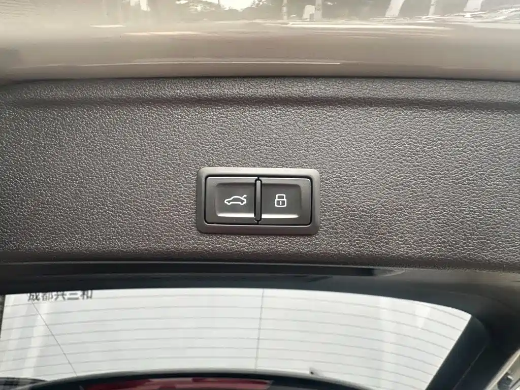 Audi A4 (Import) — фото 6