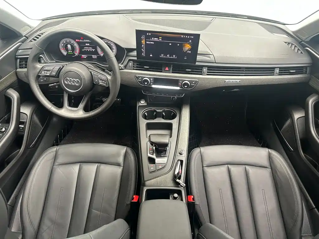 Audi A4 (Import) — фото 8
