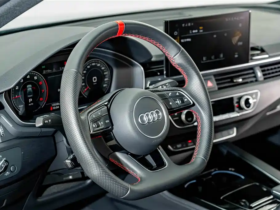 Audi A4L — фото 11