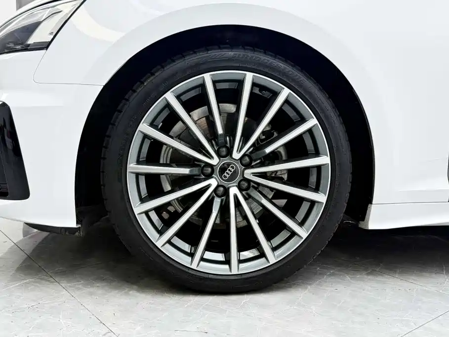 Audi A5 (Import) — фото 3