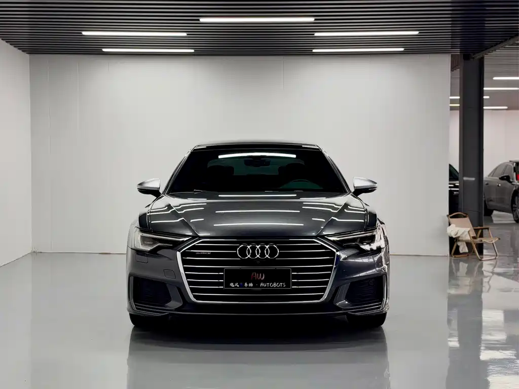 Audi A6L — фото 7