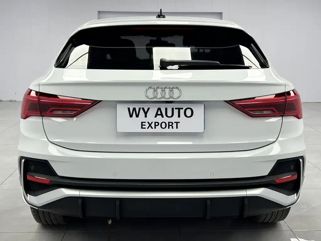 Audi Q3 Sportback — фото 6