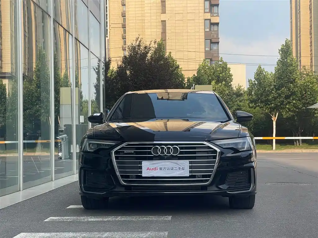 Audi A6L — фото 2