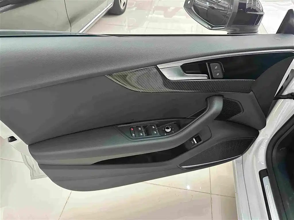 Audi A5 (Import) — фото 6