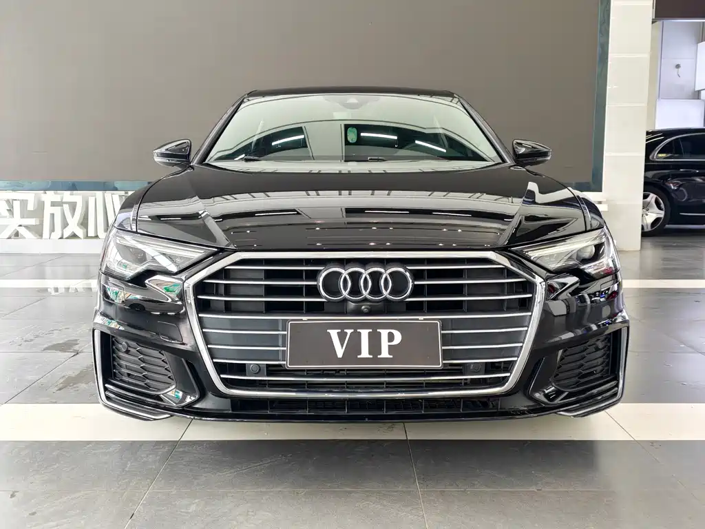 Audi A6L — фото 2