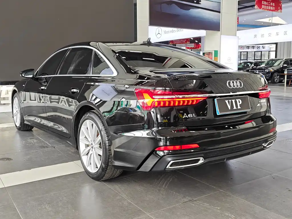 Audi A6L — фото 5