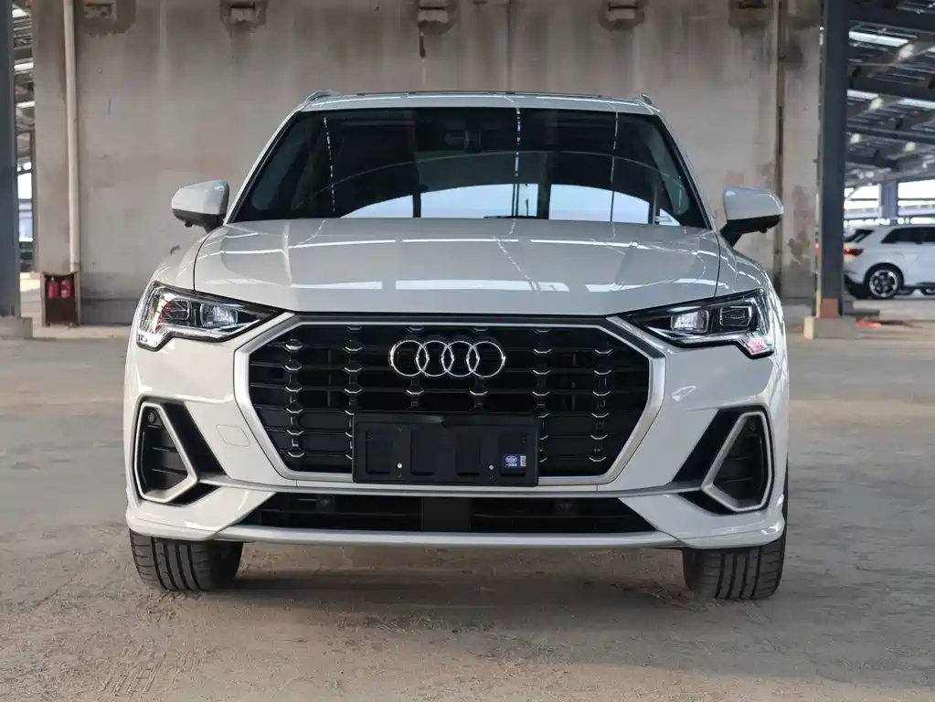 Audi Q3 — фото 2