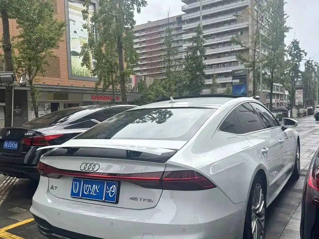 Audi A7 — фото 6
