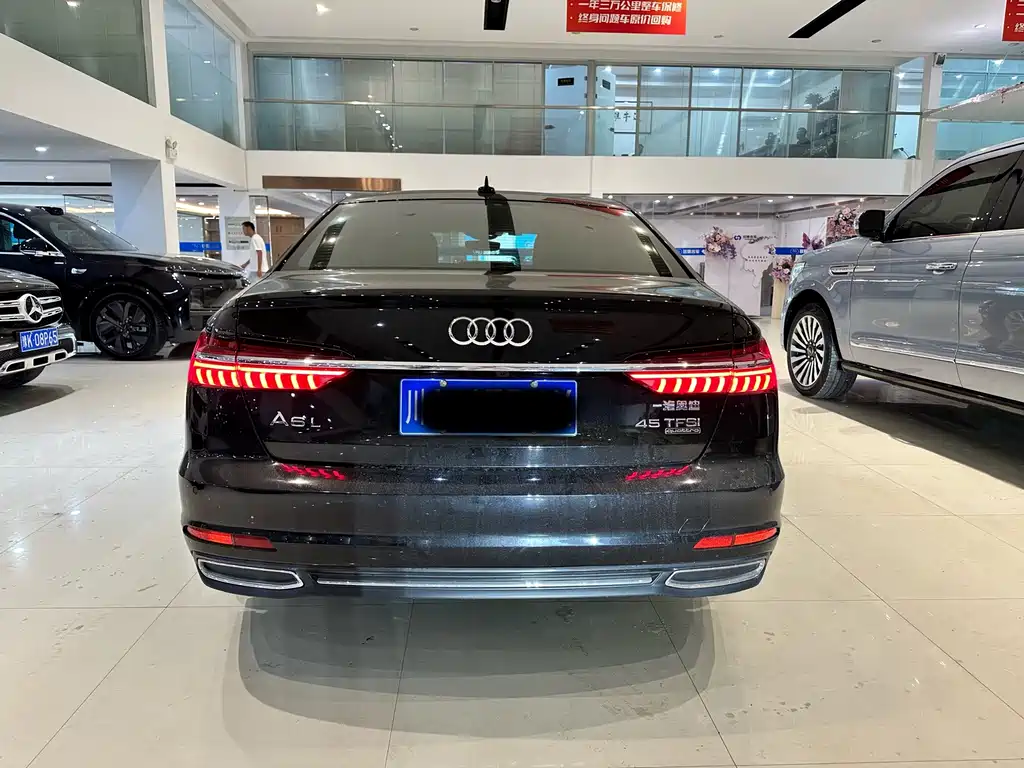 Audi A6L — фото 5