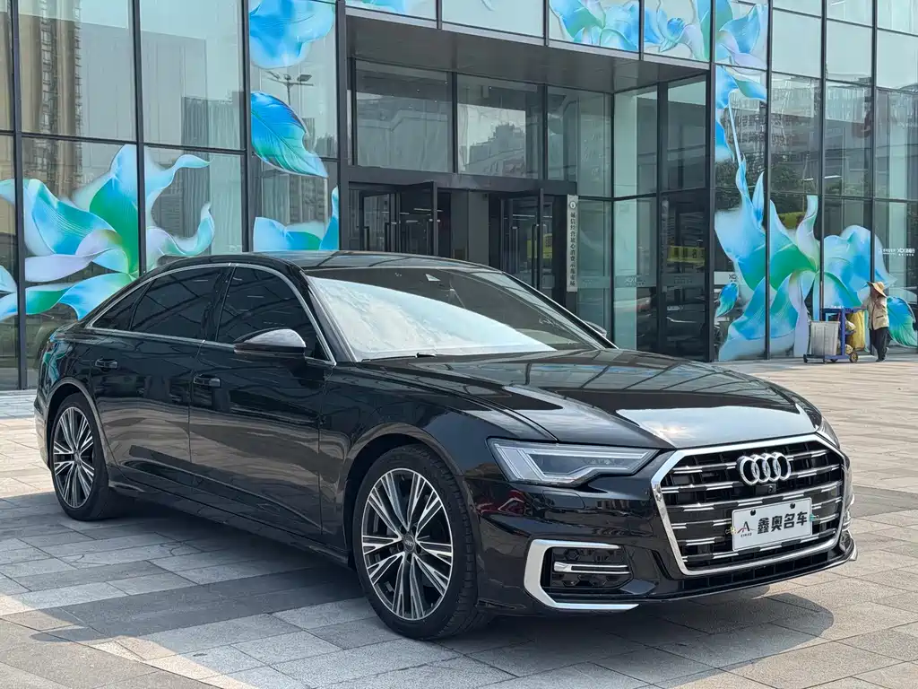 Audi A6L — фото 2