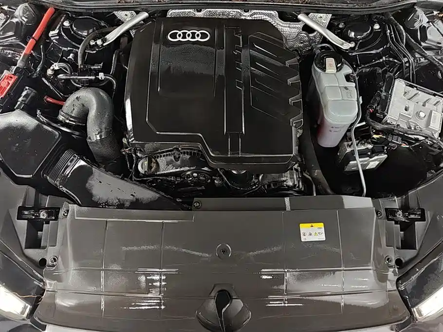 Audi A7L — фото 10