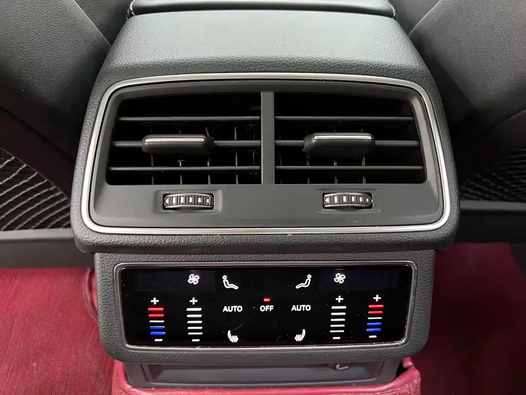 Audi A7L — фото 20