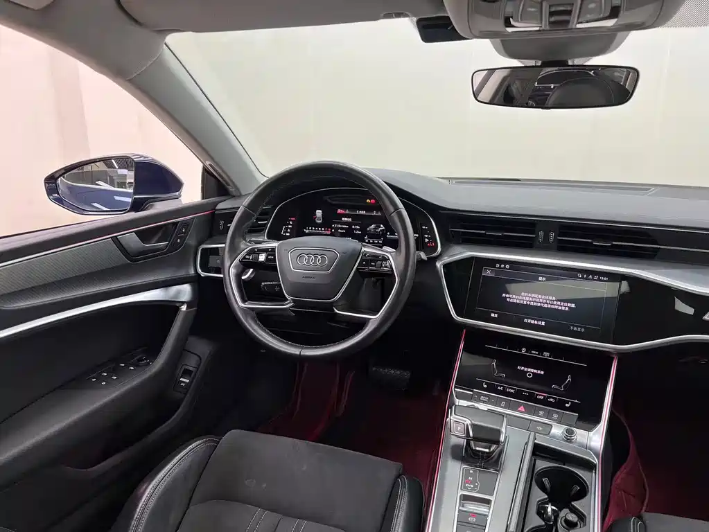 Audi A7L — фото 22