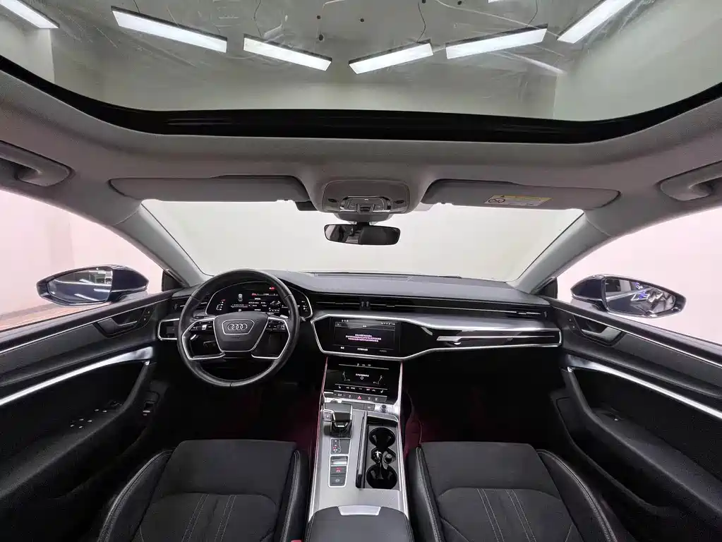 Audi A7L — фото 24