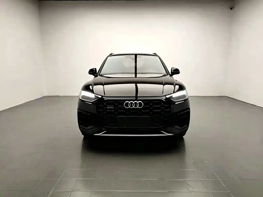Audi Q5L — фото 2