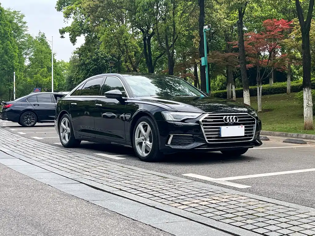 Audi A6L — фото 3
