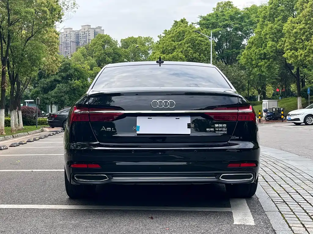 Audi A6L — фото 5