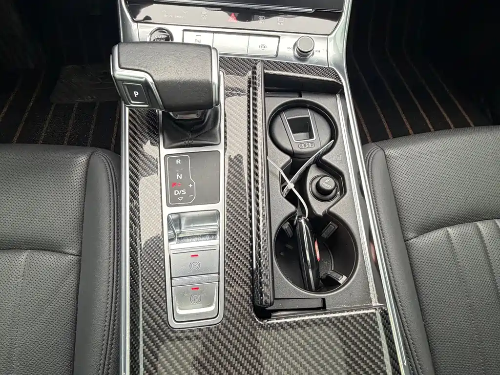 Audi A6 (Import) — фото 21