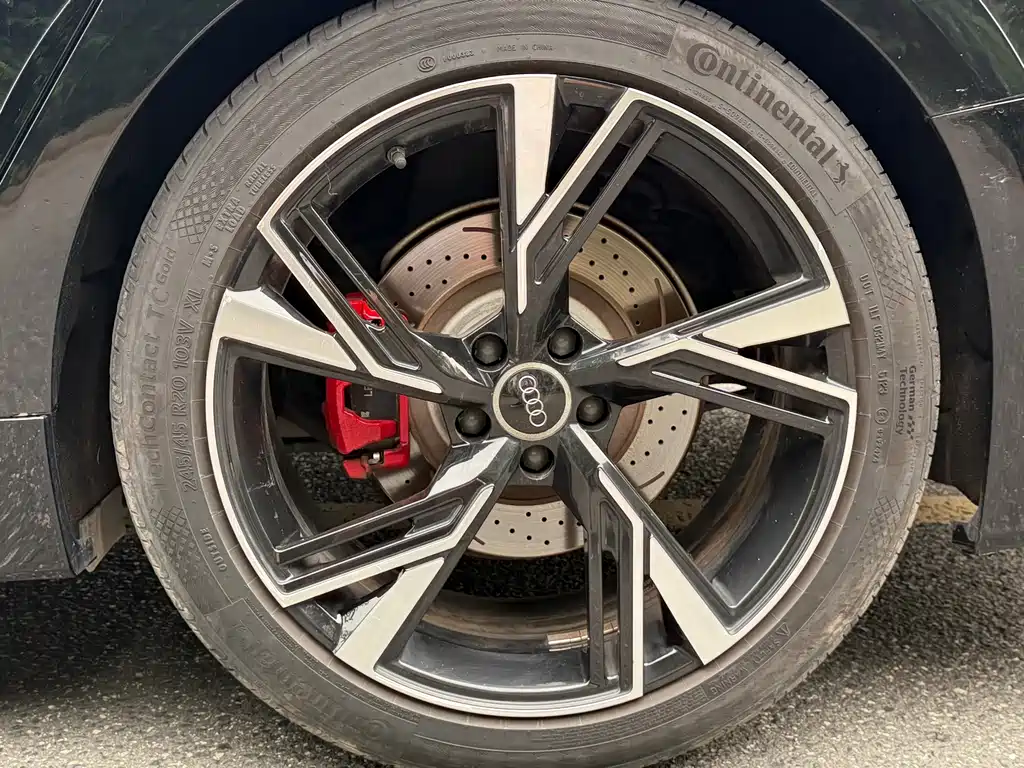 Audi A6 (Import) — фото 24