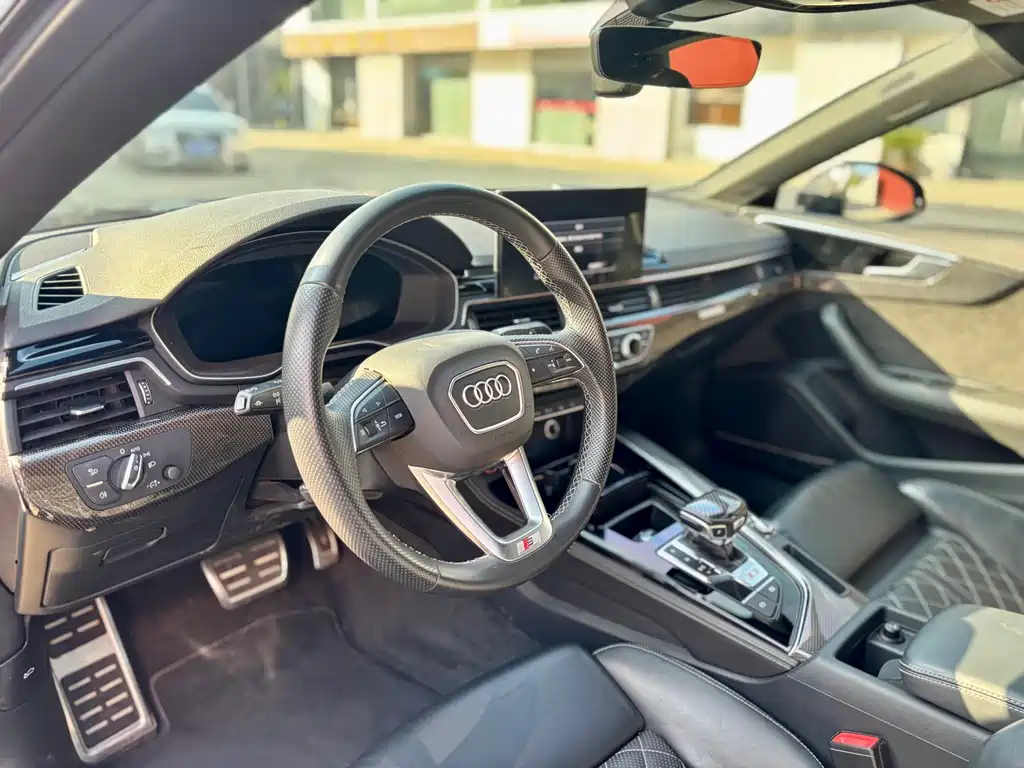 Audi S5 — фото 5